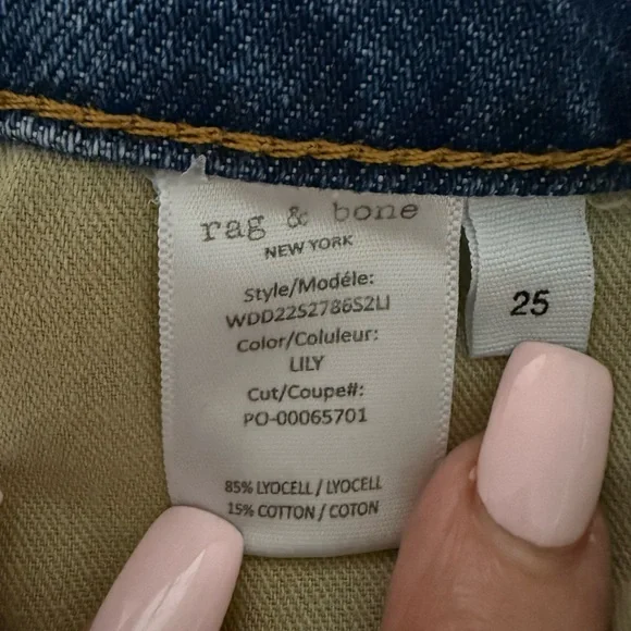 Rag & Bone Logan Wide Leg High Rise jeans in Lilly - Picture 8 of 9